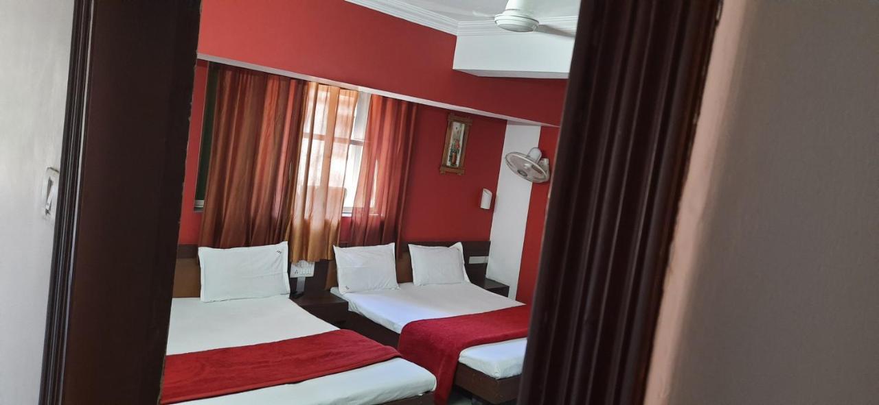 Hotel S K Palace Mahābaleshwar Esterno foto